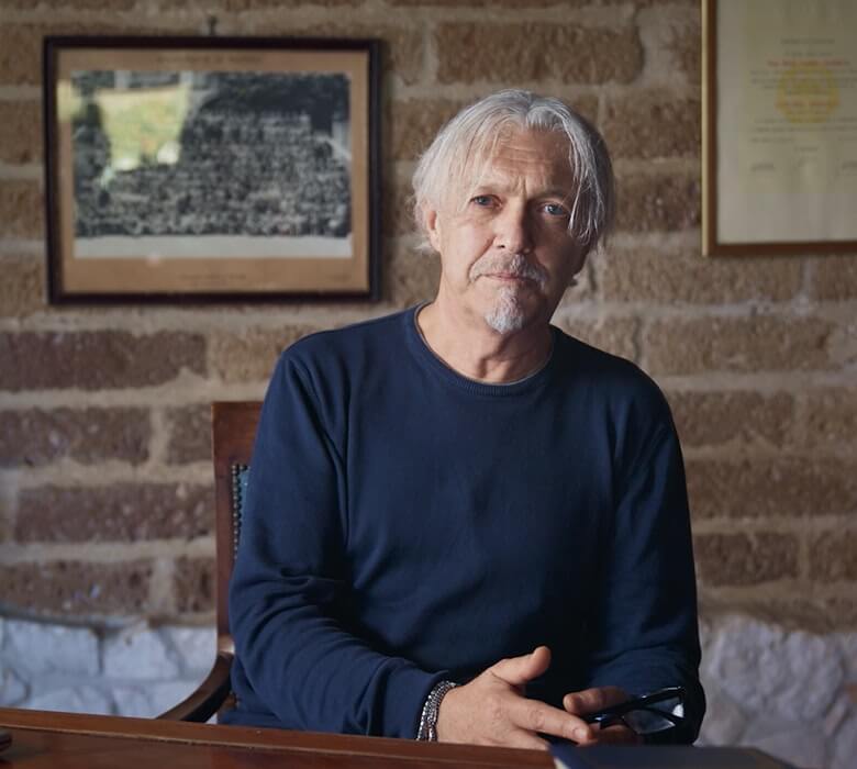 A researcher in Italy explains the link between microplastics and disease.